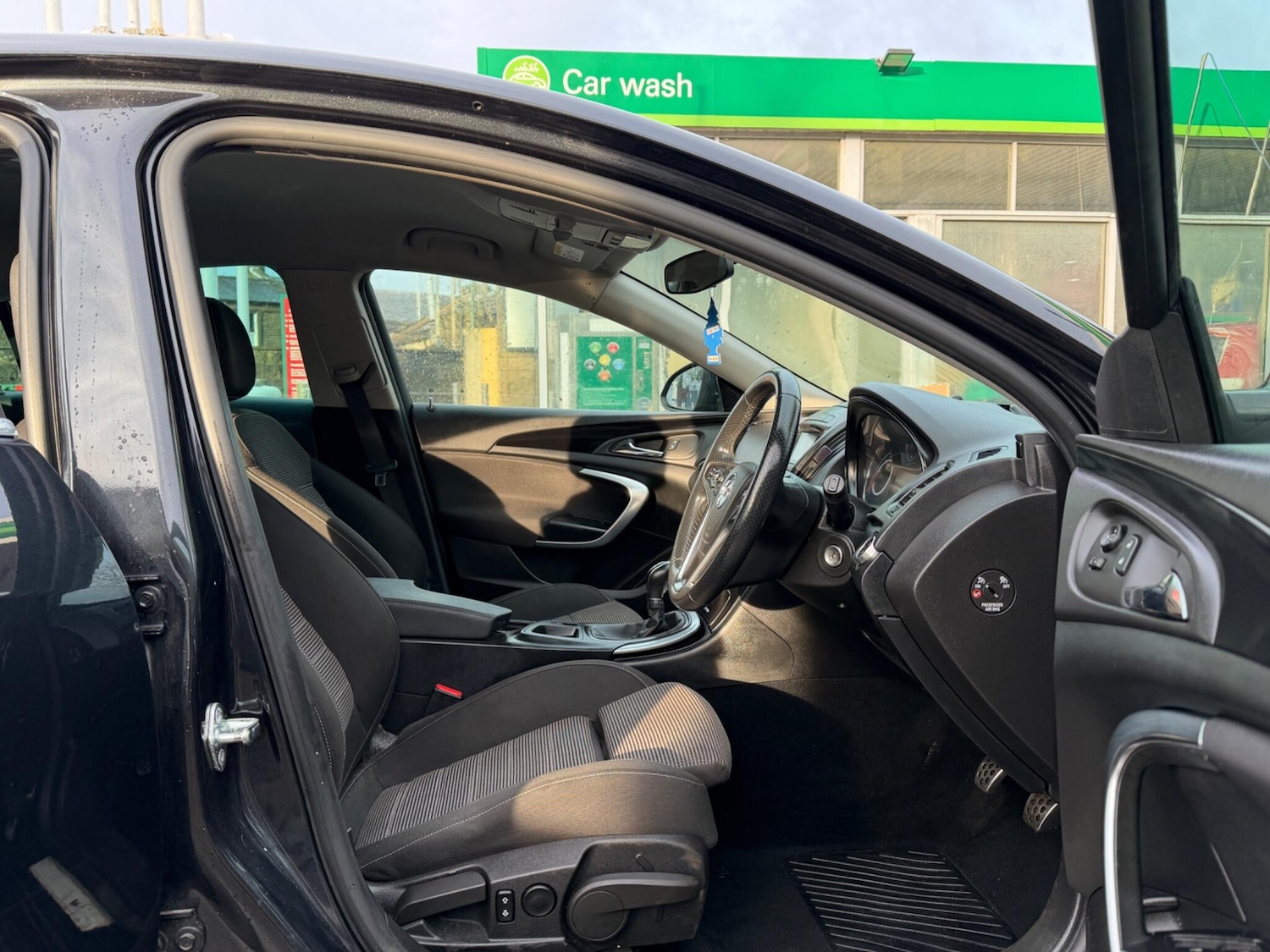 Used Vauxhall Insignia 2014 for sale - 76994244: Photo 9