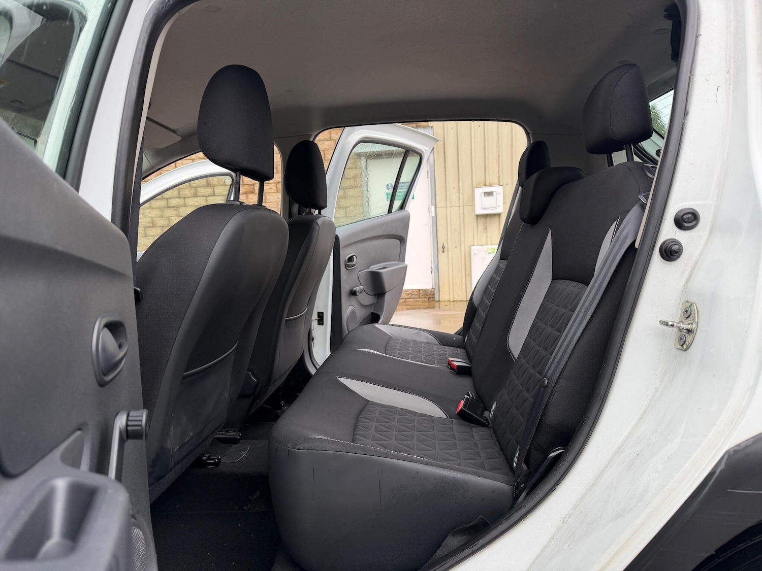 Used Dacia Sandero Stepway 2014 for sale - 76632748: Photo 14