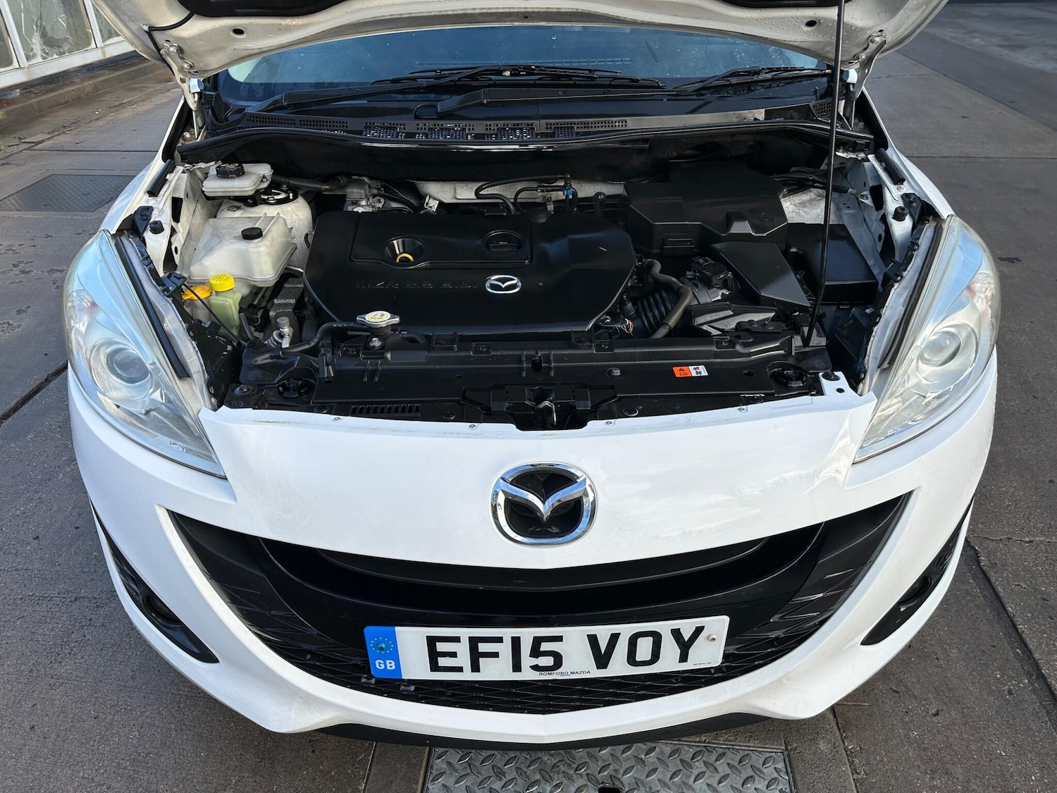 Used Mazda Mazda5 2015 for sale - 77344494: Photo 9