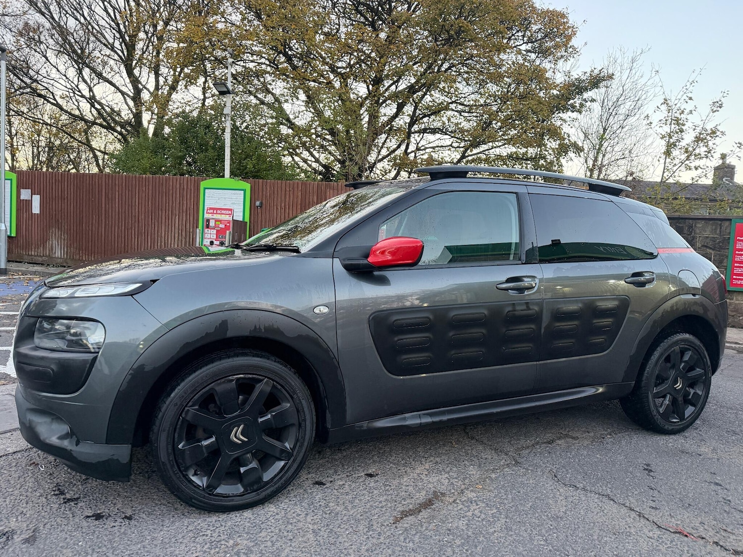 Used Citroen C4 Cactus for sale - 77395662: Photo 2