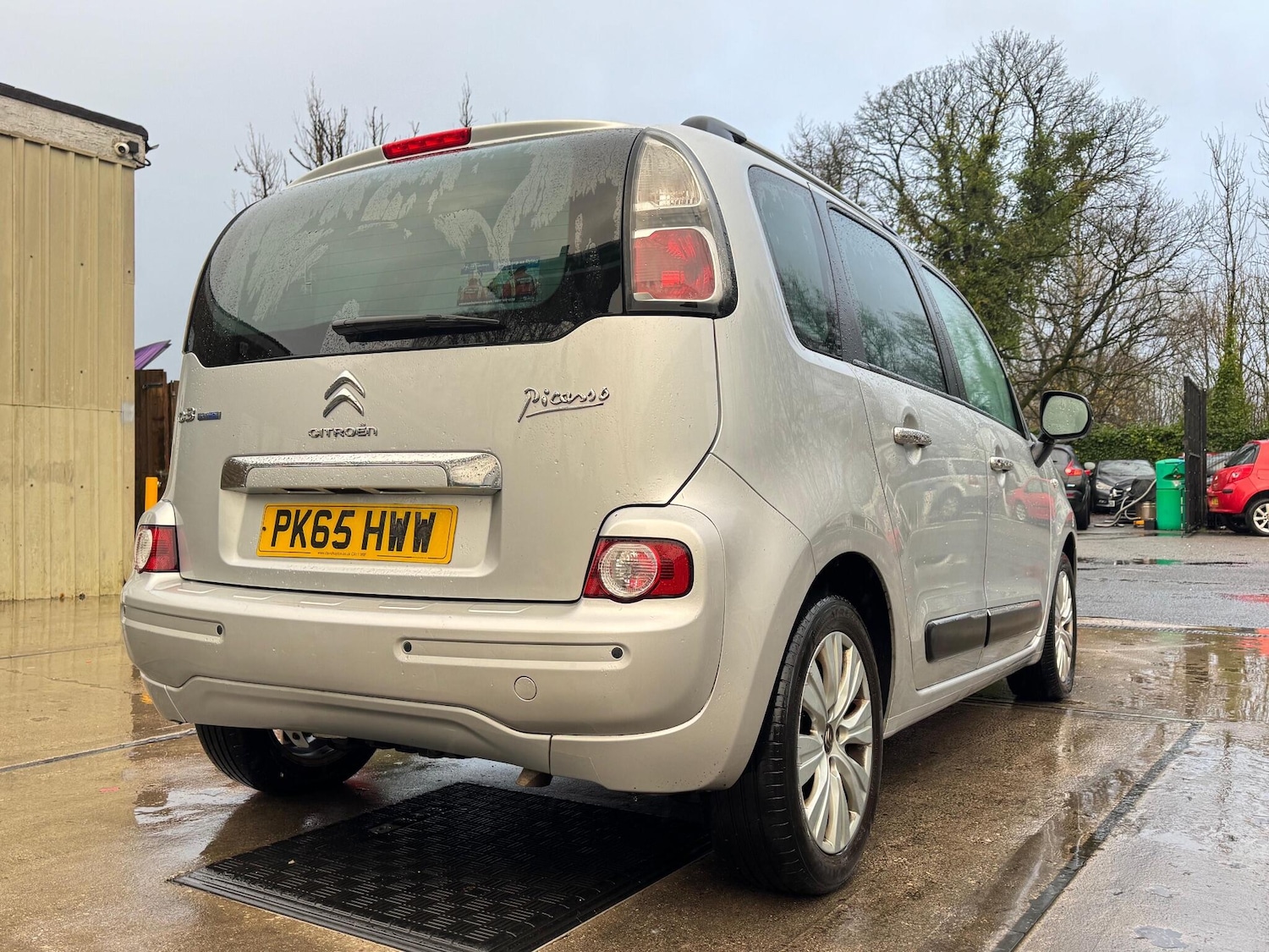 Used Citroen C3 Picasso 2015 for sale - 76620410: Photo 4