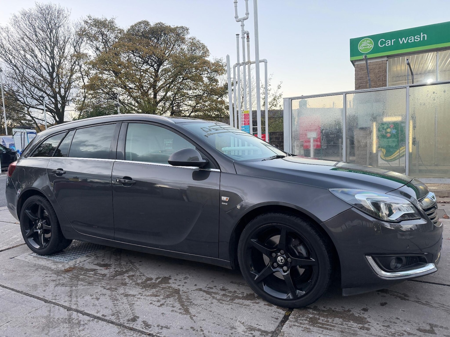 Used Vauxhall Insignia 2015 for sale - 76377812: Photo 2