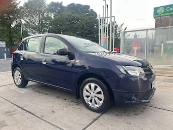 Used Dacia Sandero 2016 for sale - 75780895: Photo