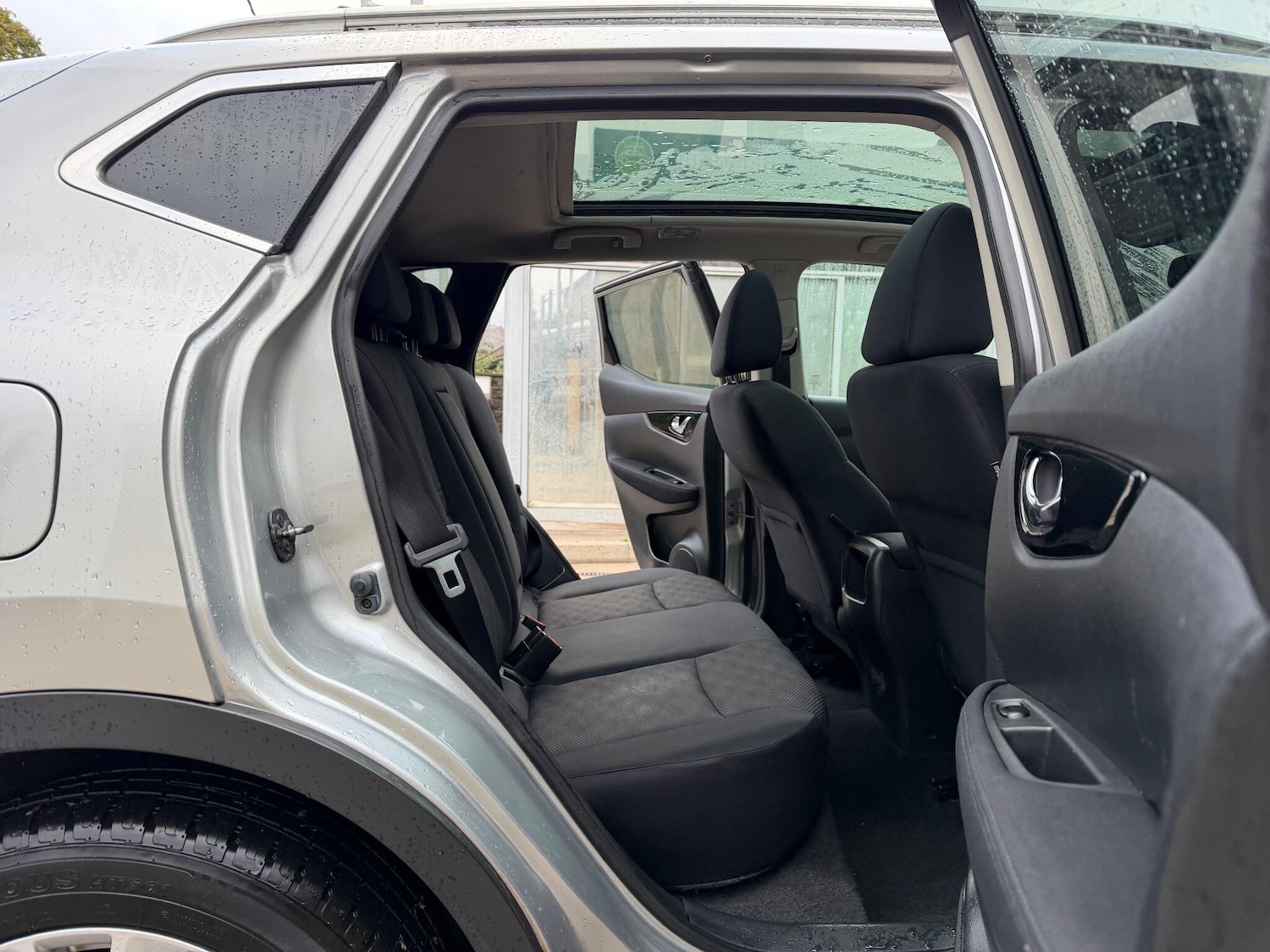 Used Nissan Qashqai 2015 for sale - 76214978: Photo 13