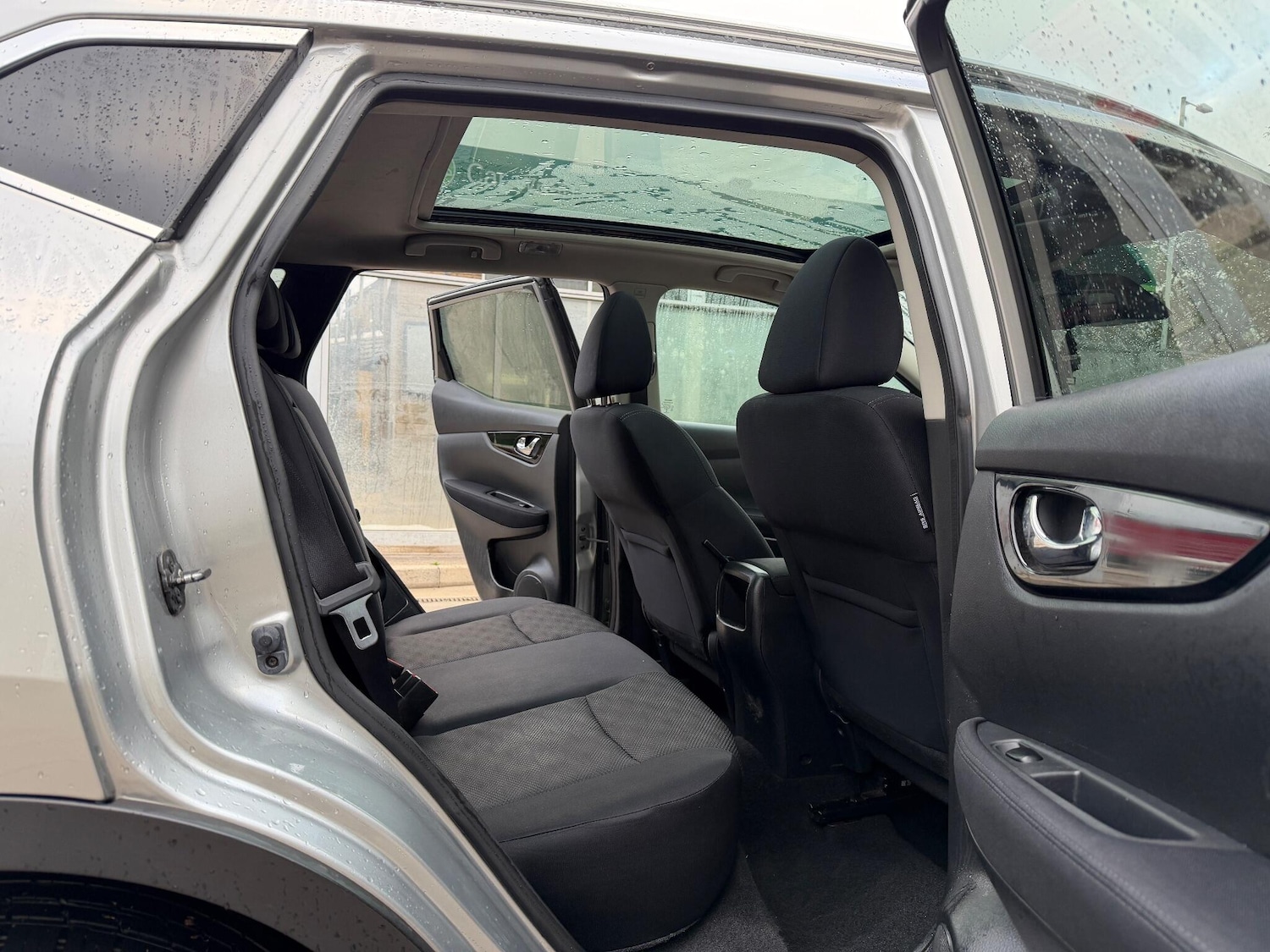 Used Nissan Qashqai 2015 for sale - 76214978: Photo 14