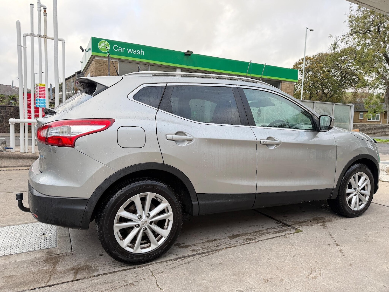 Used Nissan Qashqai 2015 for sale - 76214978: Photo 6