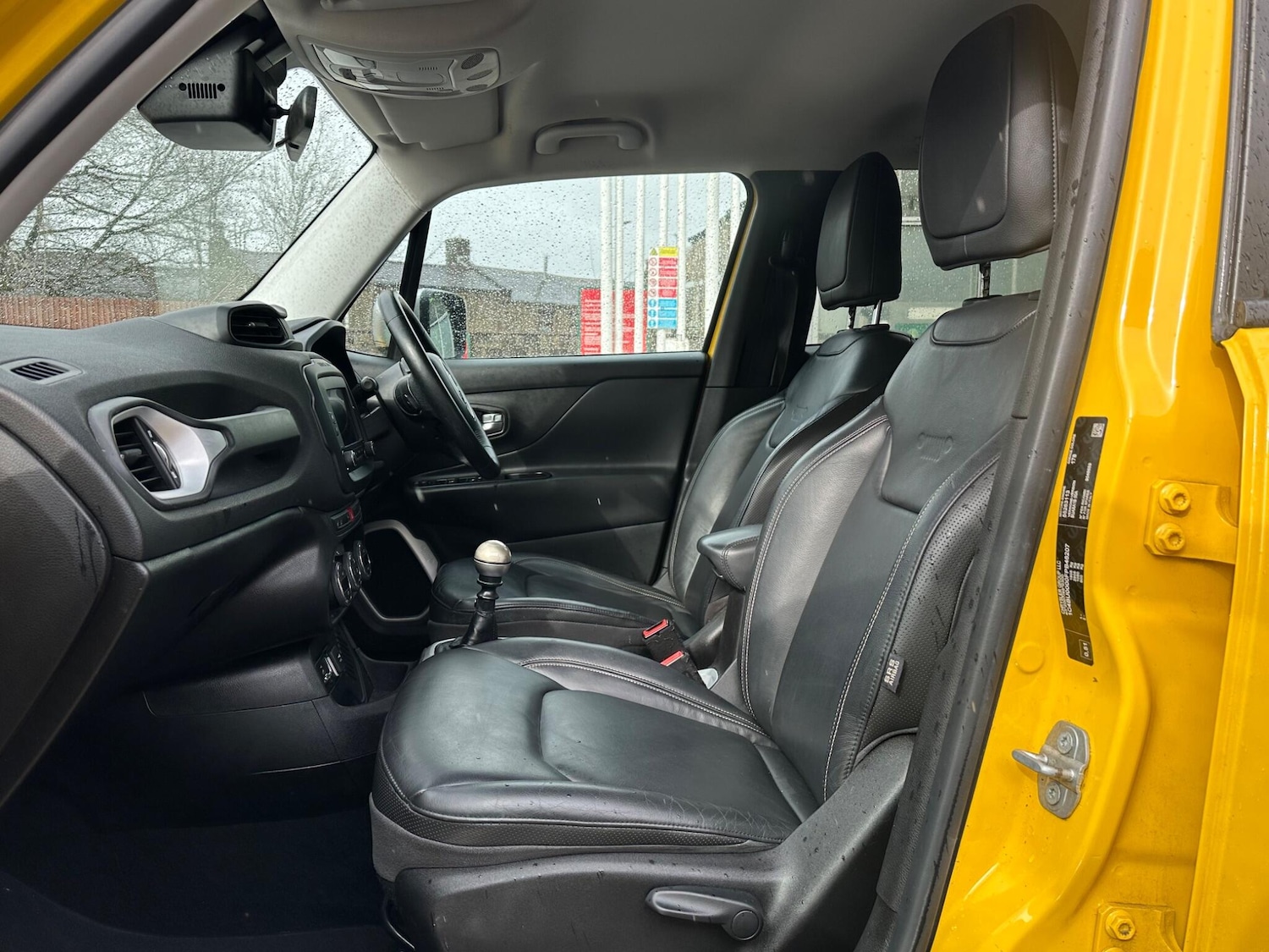 Used Jeep Renegade 2015 for sale - 77909298: Photo 10