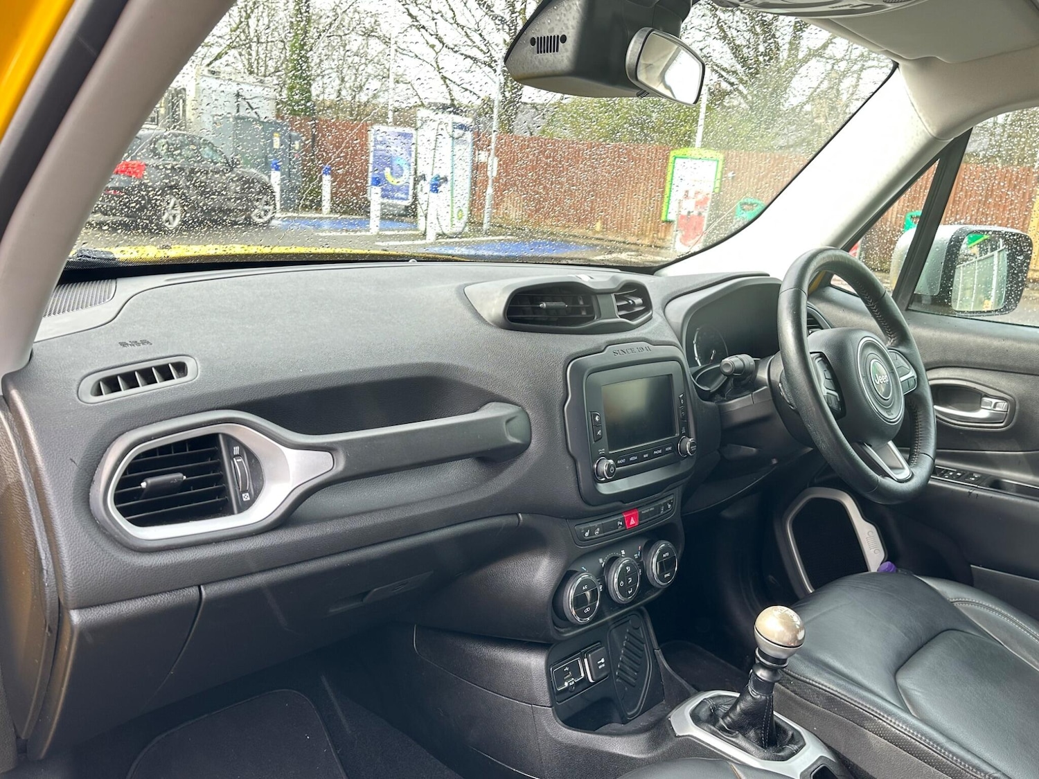 Used Jeep Renegade 2015 for sale - 77909298: Photo 9