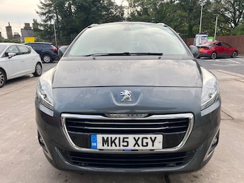 Used Peugeot 5008 2015 for sale - 75552139: Photo