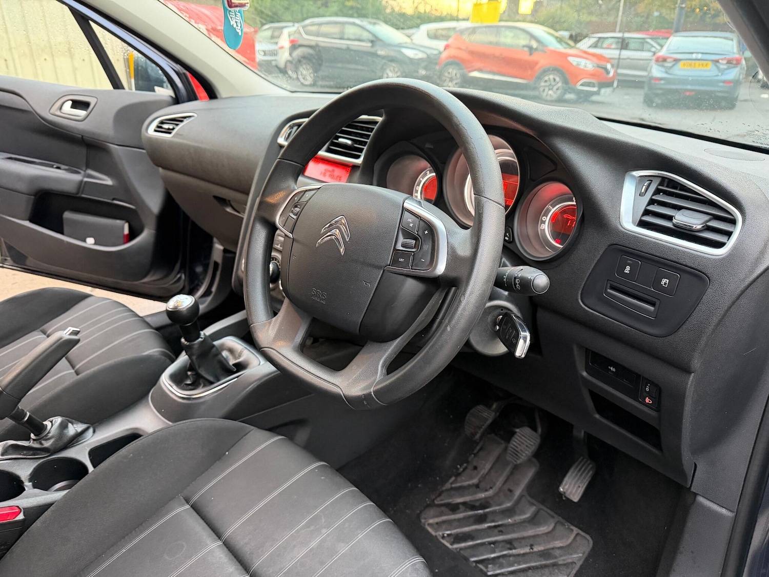 Used Citroen C4 2015 for sale - 76327130: Photo 10