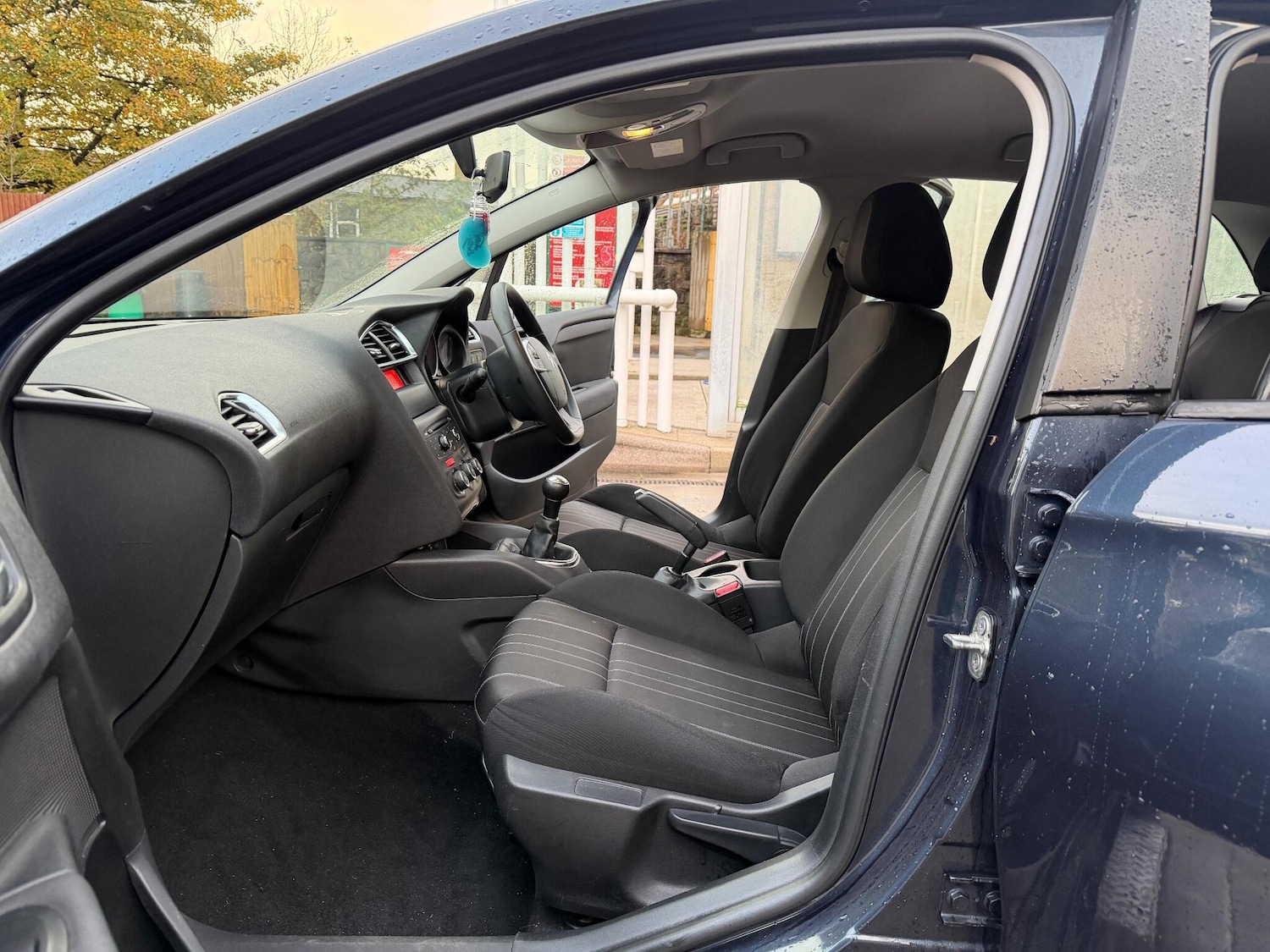 Used Citroen C4 2015 for sale - 76327130: Photo 16