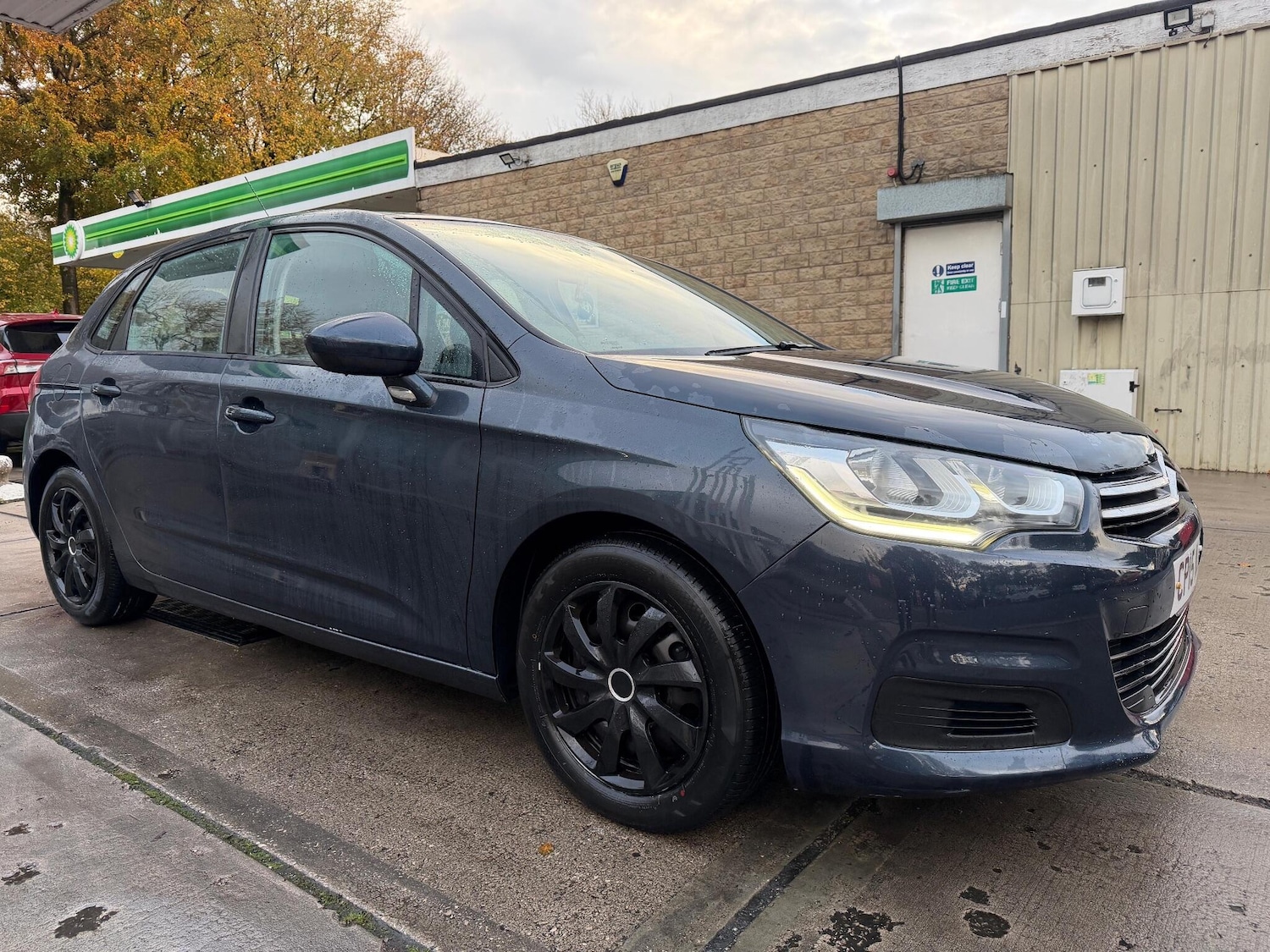 Used Citroen C4 2015 for sale - 76327130: Photo 2
