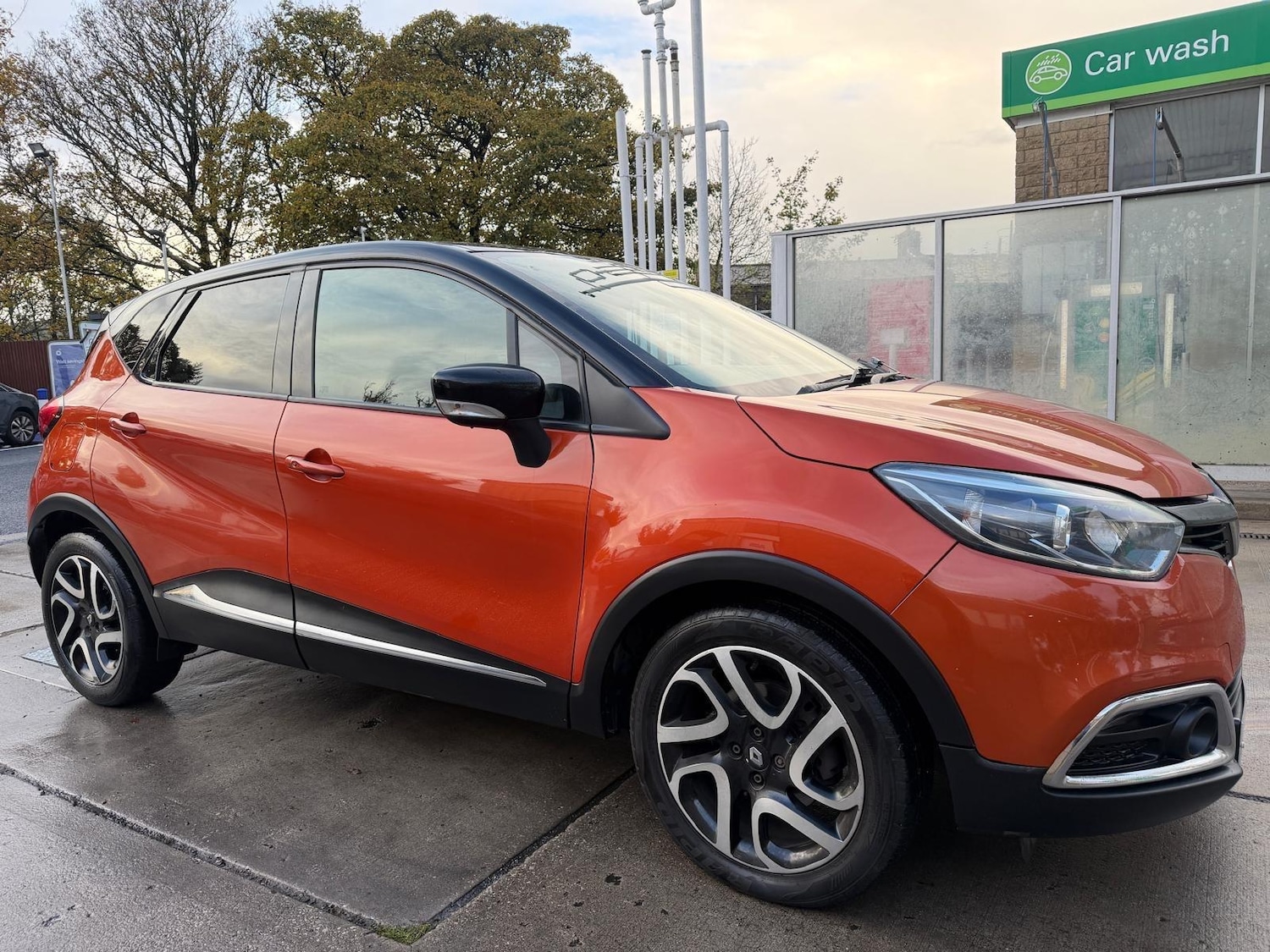 Used Renault Captur 2015 for sale - 76327330: Photo 3
