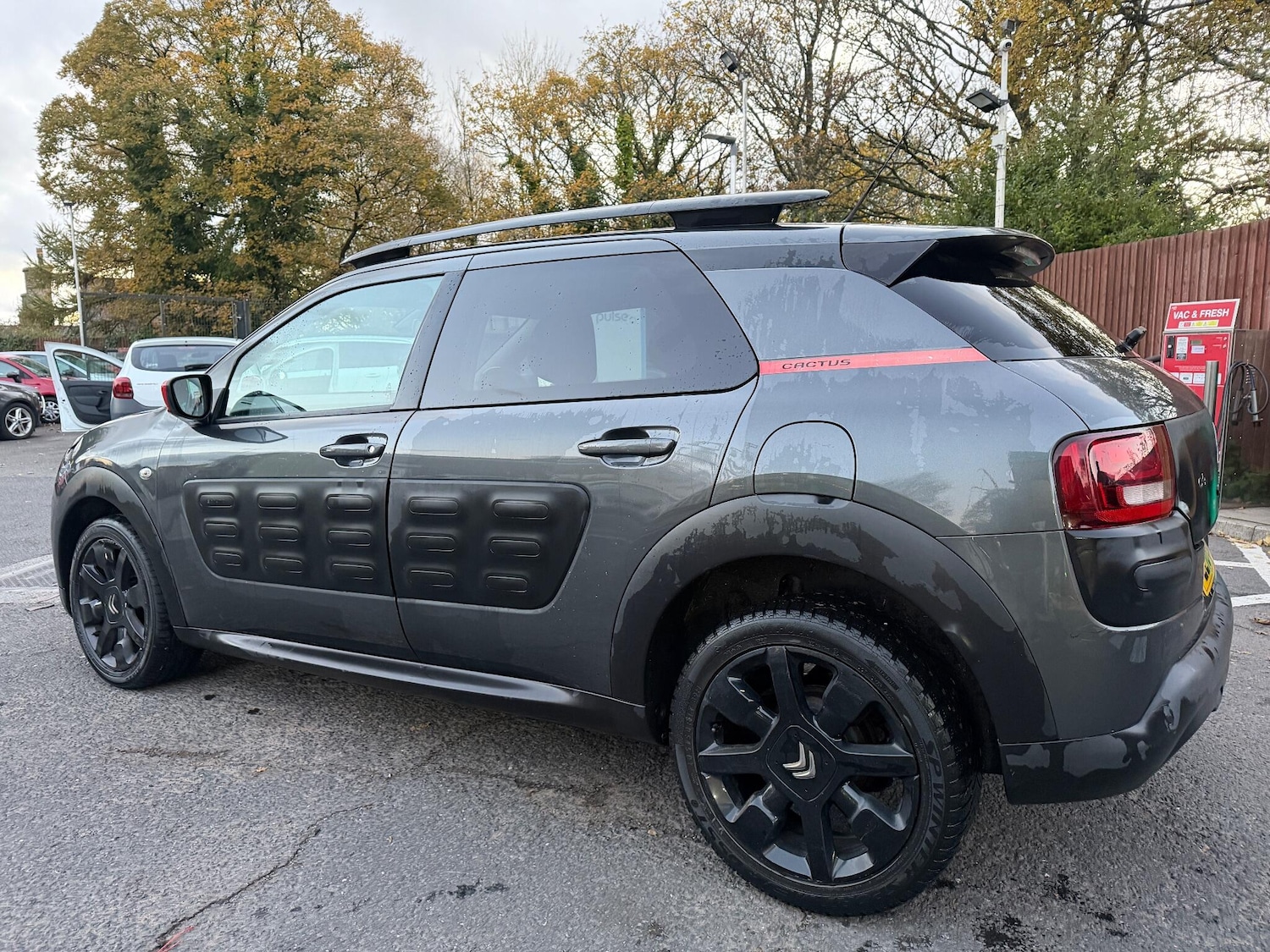 Used Citroen C4 Cactus 2016 for sale - 76989561: Photo 4