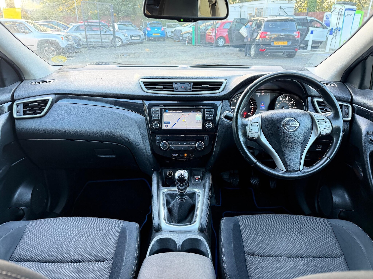Used Nissan Qashqai 2015 for sale - 76214223: Photo 18