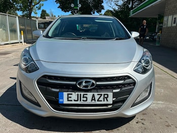 Used Hyundai i30 2015 for sale - 79471650: Photo