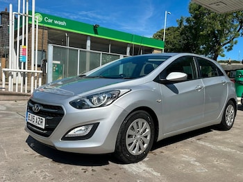 Used Hyundai i30 2015 for sale - 79471650: Photo