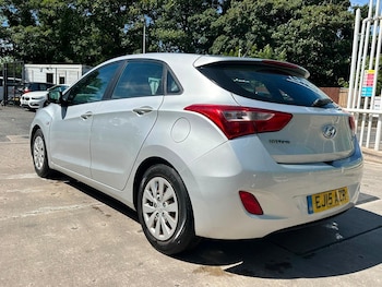 Used Hyundai i30 2015 for sale - 79471650: Photo