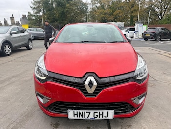 Used Renault Clio 2017 for sale - 76295987: Photo