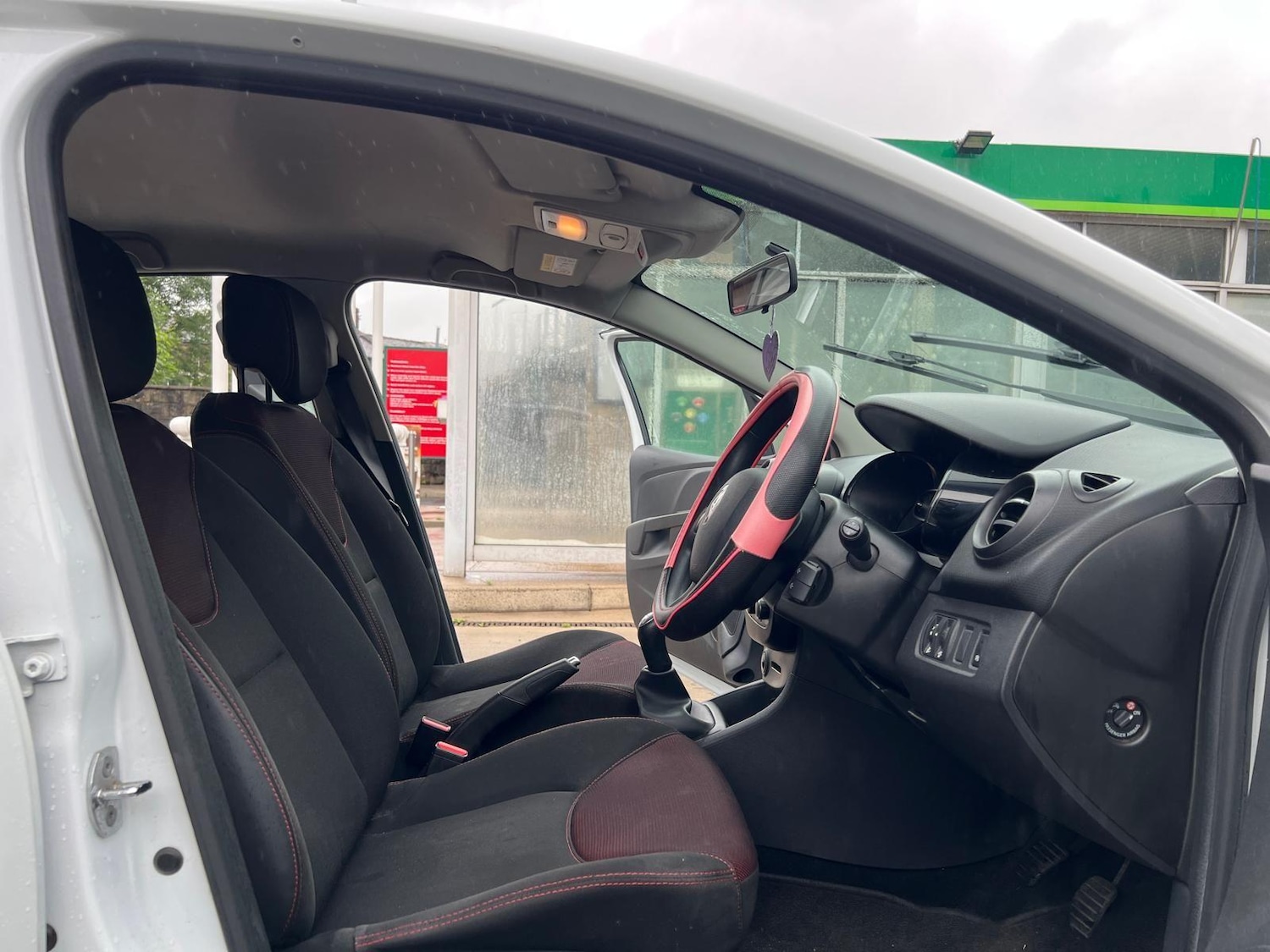 Vehicle 21