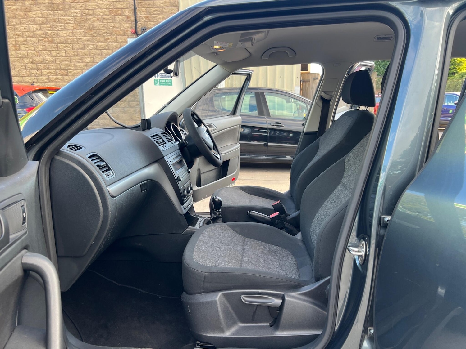 Used Skoda Yeti 2015 for sale - 75915547: Photo 11