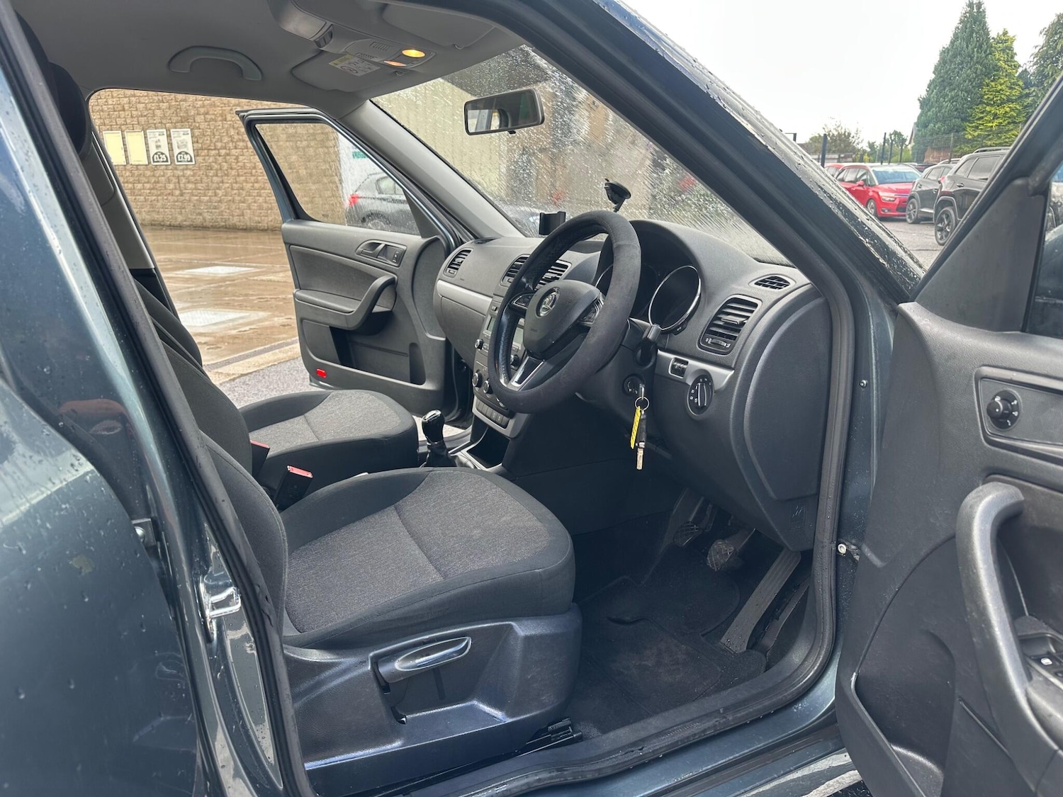 Used Skoda Yeti 2015 for sale - 75915547: Photo 21