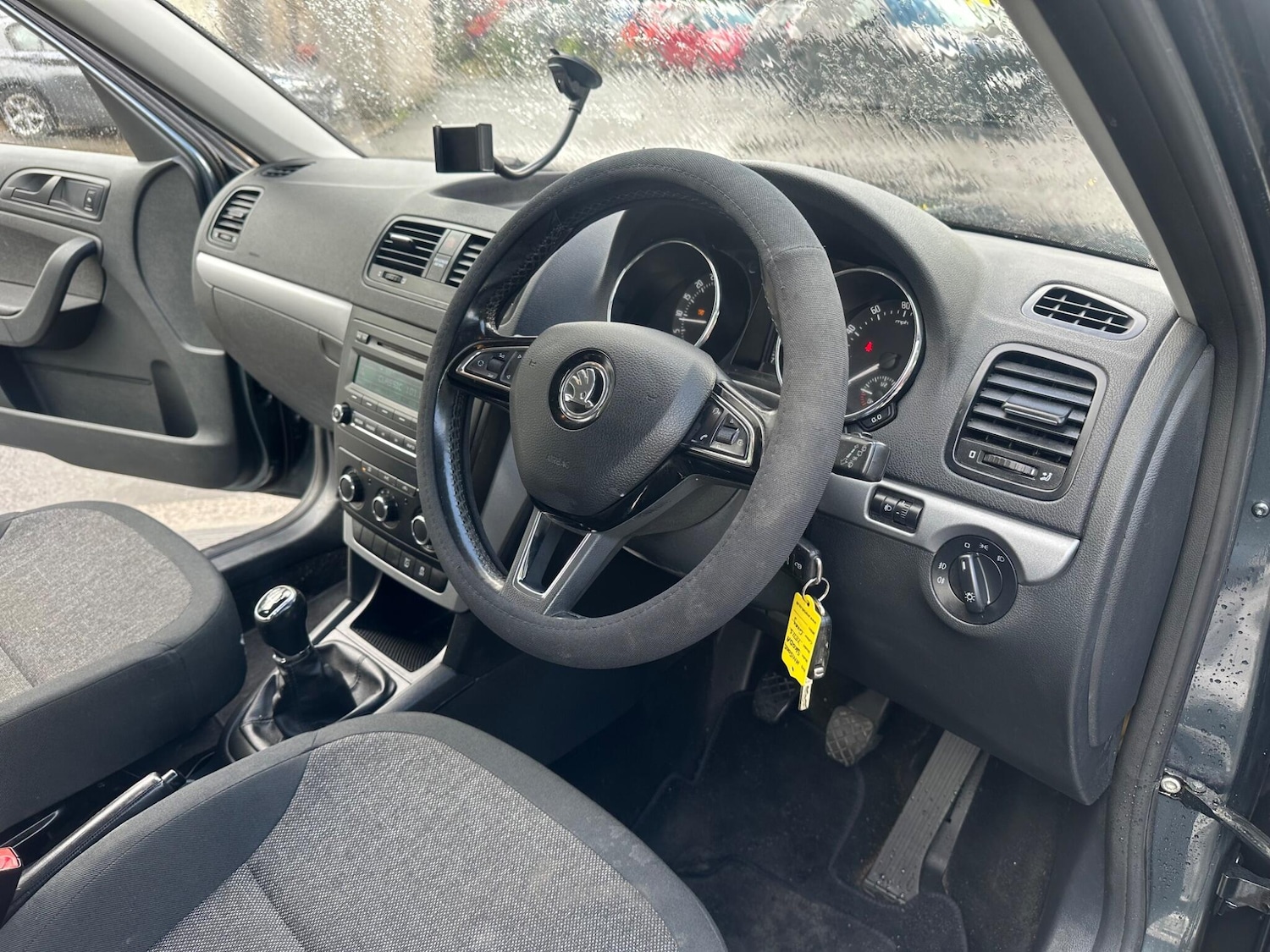 Used Skoda Yeti 2015 for sale - 75915547: Photo 23