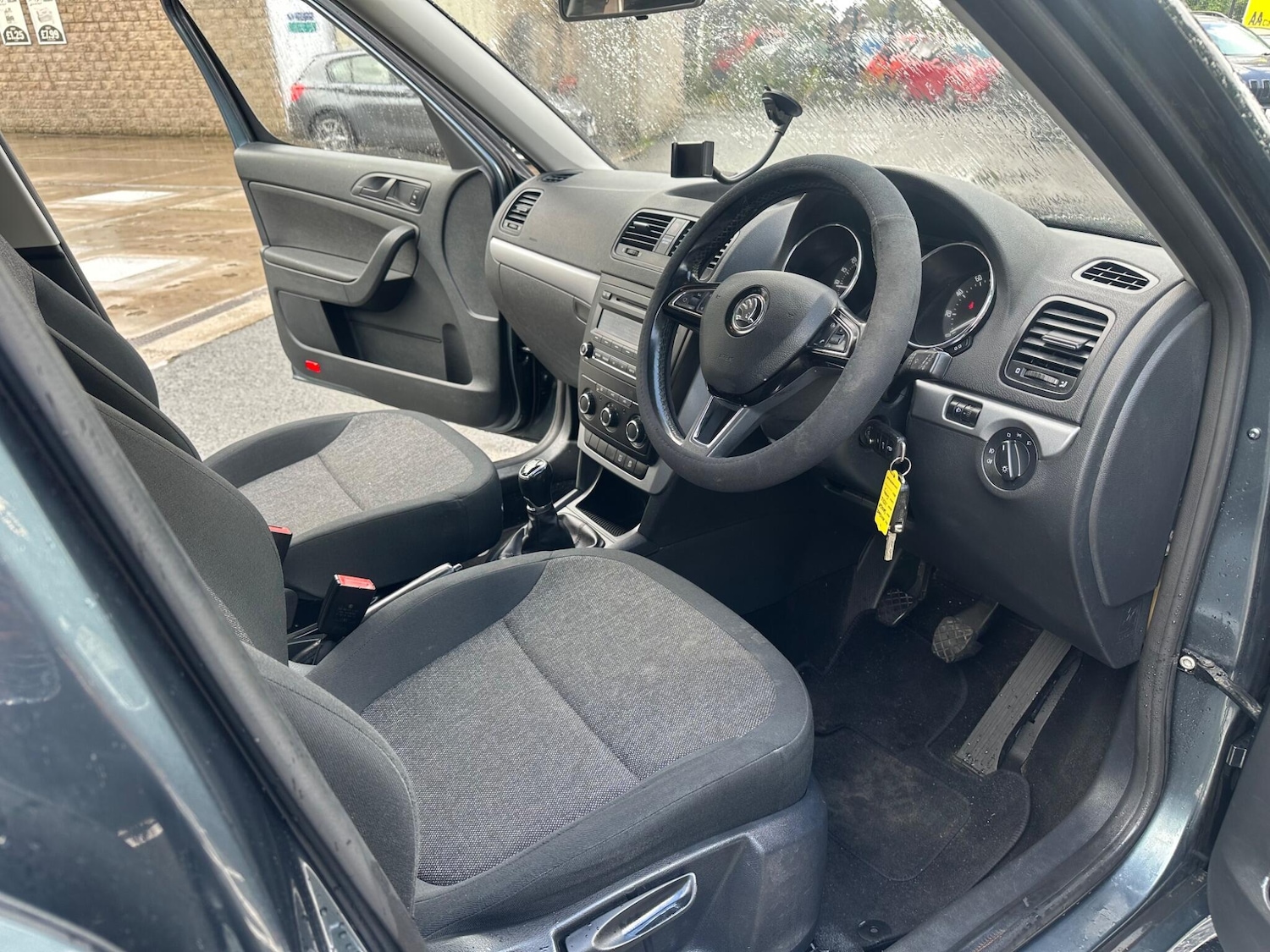 Used Skoda Yeti 2015 for sale - 75915547: Photo 24