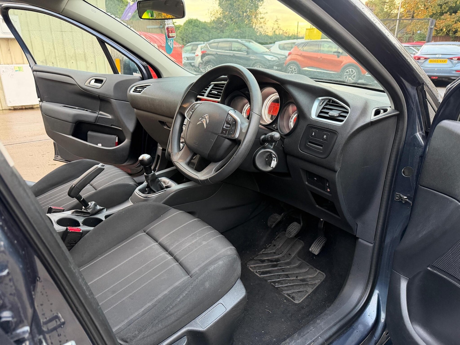 Used Citroen C4 for sale - 76994441: Photo 11