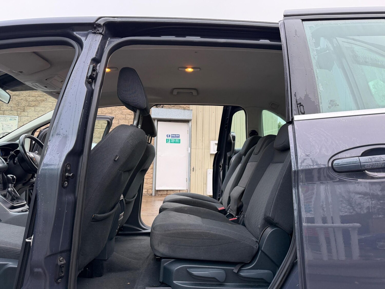 Used Ford Grand C-Max 2014 for sale - 76441200: Photo 13