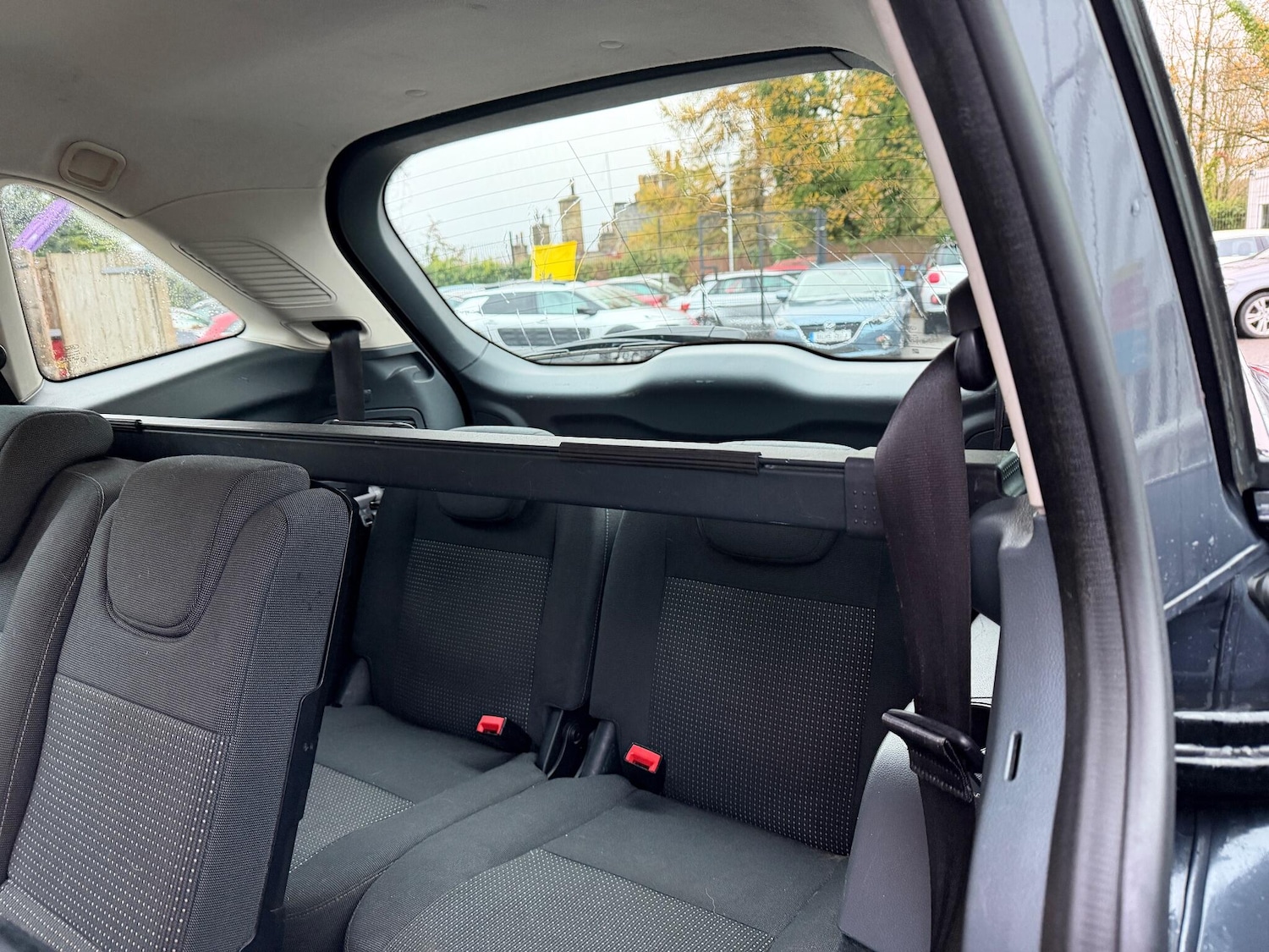 Used Ford Grand C-Max 2014 for sale - 76441200: Photo 16