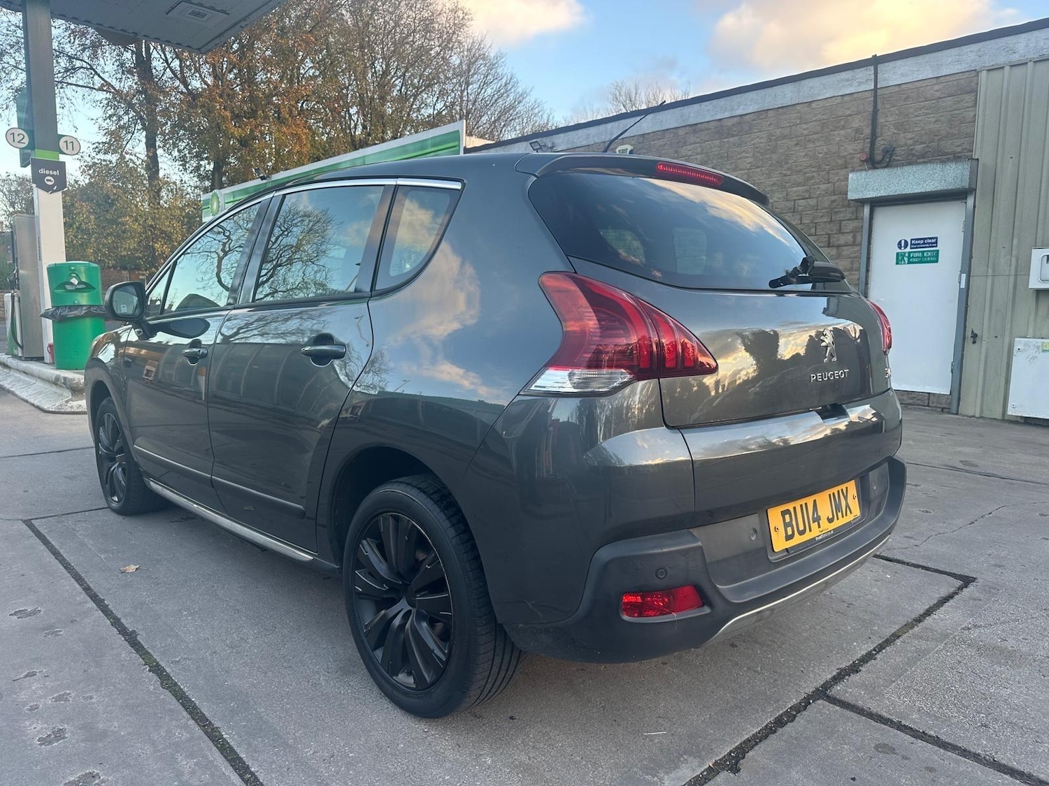 Used Peugeot 3008 2014 for sale - 76995854: Photo 10