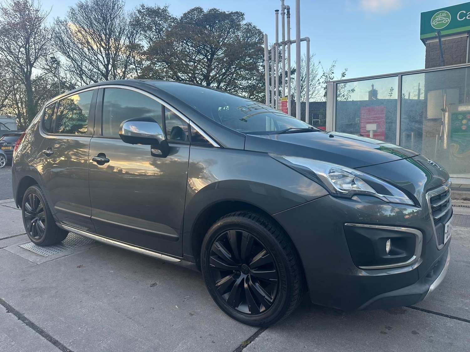 Used Peugeot 3008 2014 for sale - 76995854: Photo 3