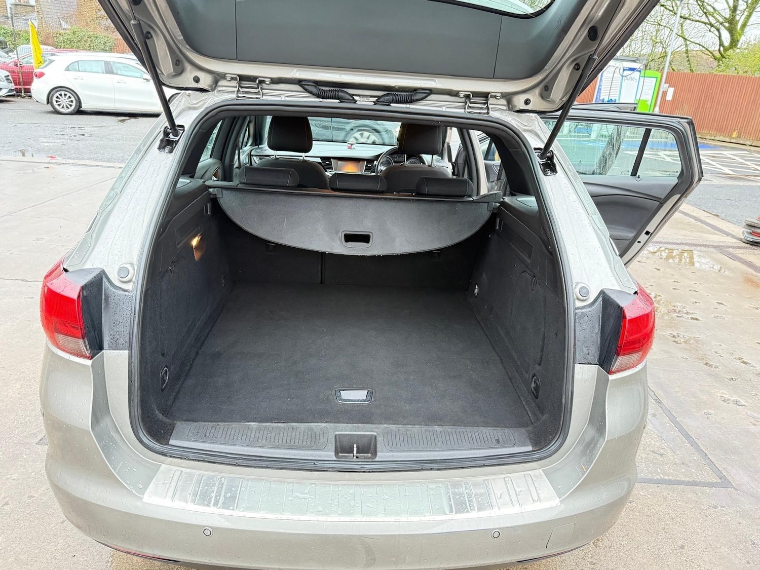 Used Vauxhall Astra 2016 for sale - 77279180: Photo 14