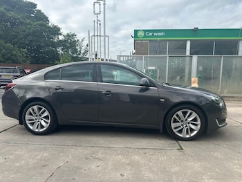 Used Vauxhall Insignia 2015 for sale - 75532492: Photo