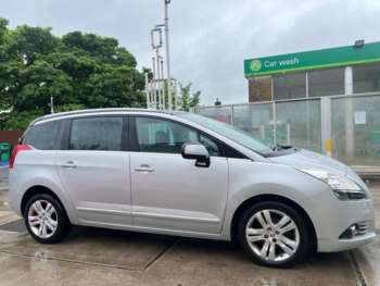 Used Peugeot 5008 2013 for sale - 74489004: Photo