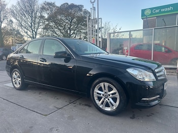 Used Mercedes-Benz C Class 2014 for sale - 76377555: Photo