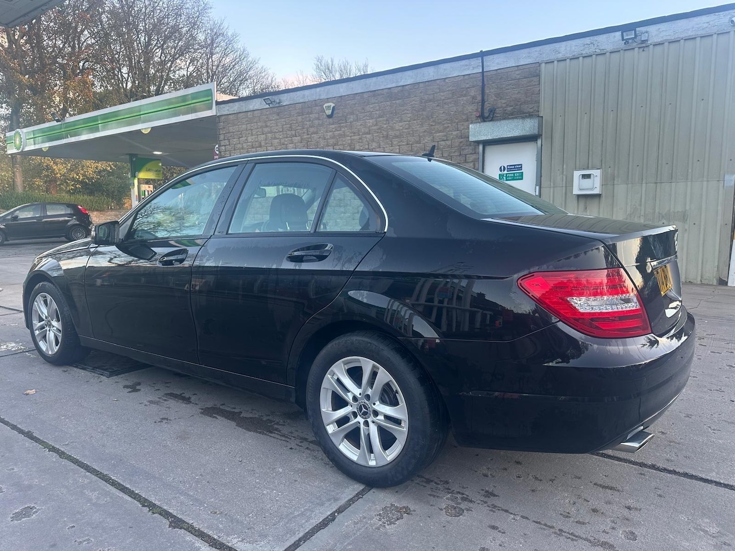 Used Mercedes-Benz C Class 2014 for sale - 76377555: Photo 5