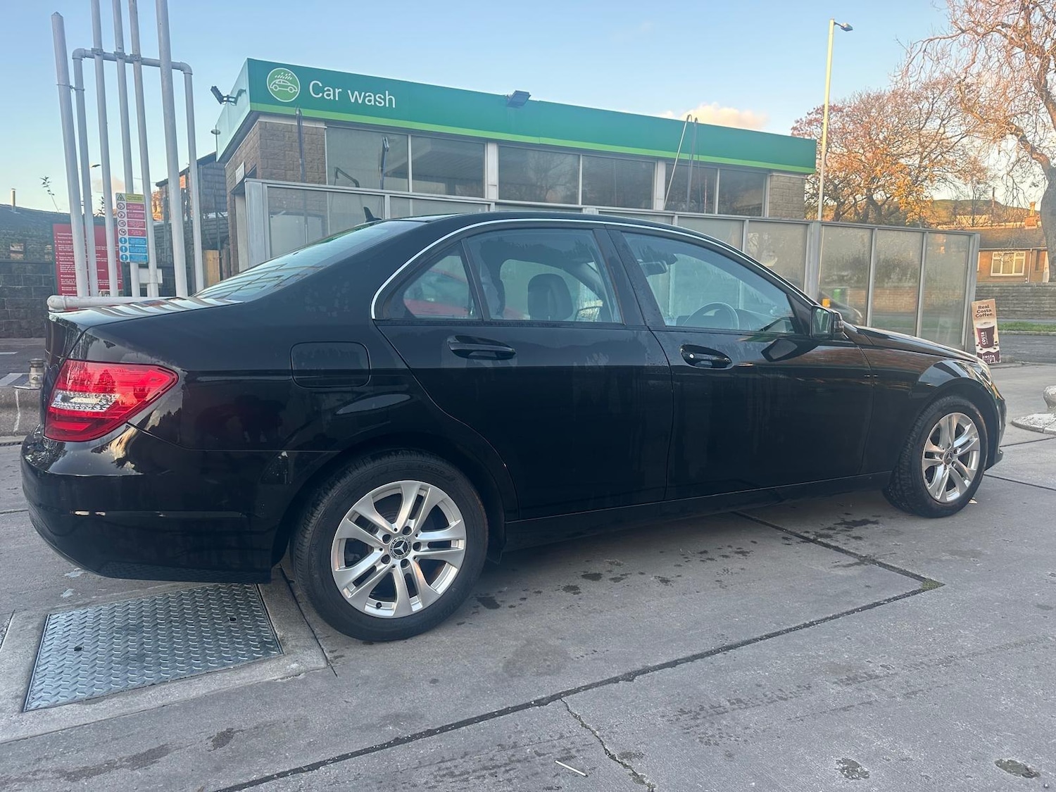 Used Mercedes-Benz C Class 2014 for sale - 76377555: Photo 6