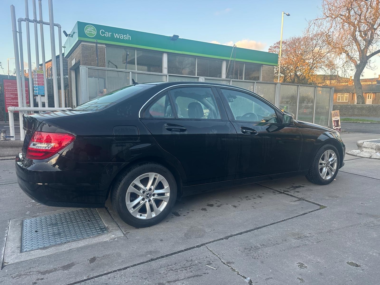 Used Mercedes-Benz C Class 2014 for sale - 76377555: Photo 7