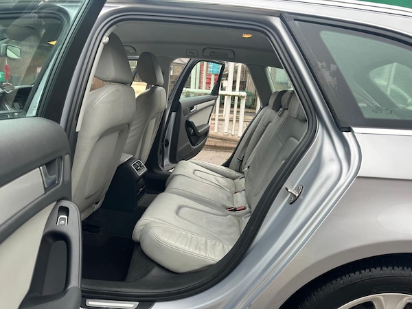 Used Audi A4 Avant 2015 for sale - 75609725: Photo 13