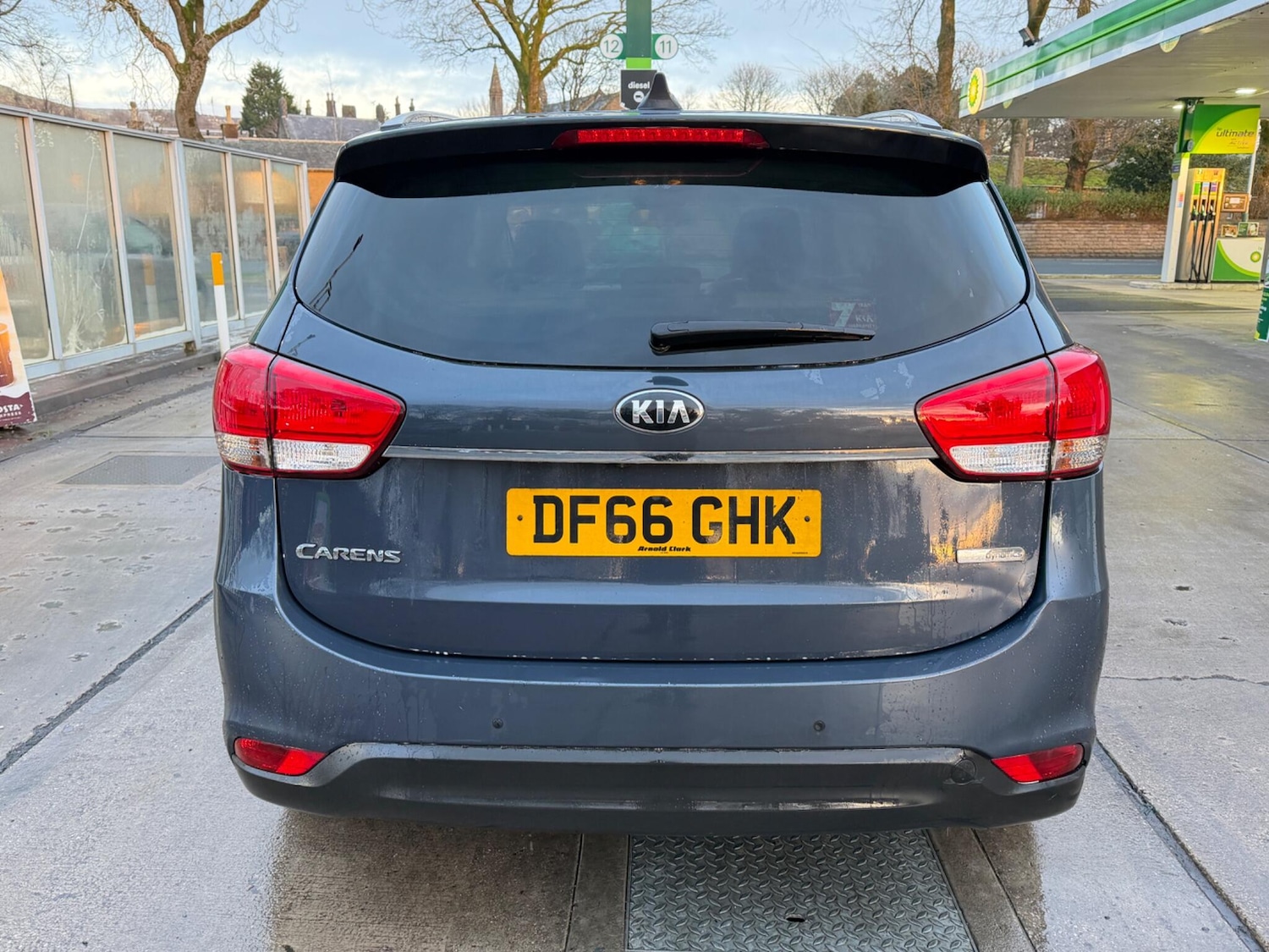 Used Kia Carens 2016 for sale - 76899285: Photo 8