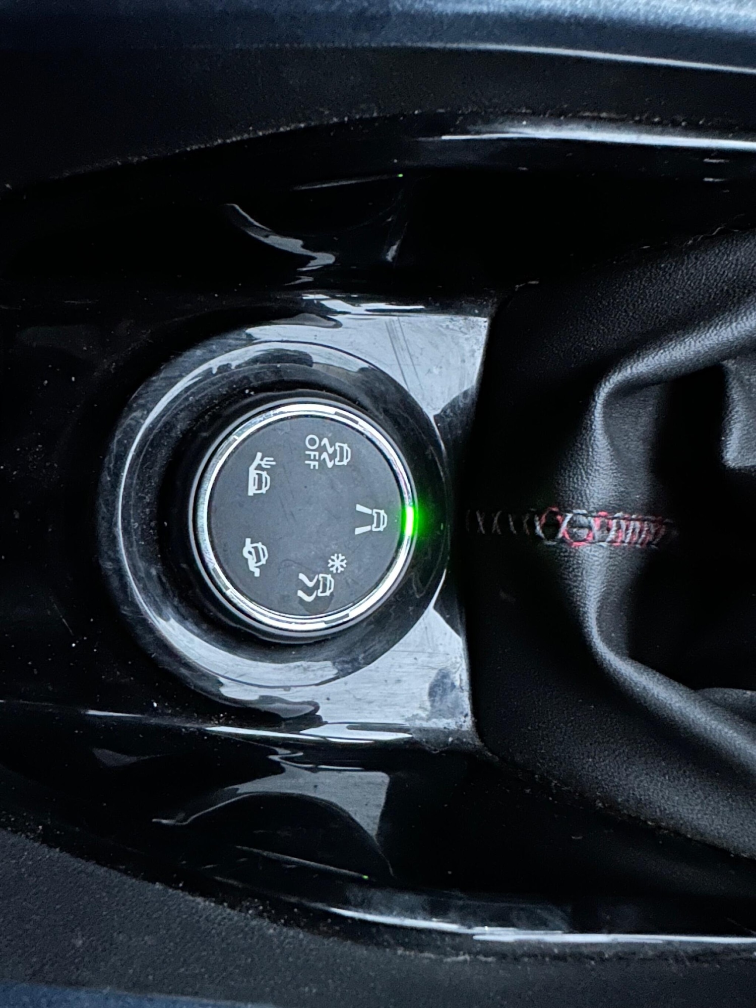 Used Peugeot 2008 2015 for sale - 76527963: Photo 21