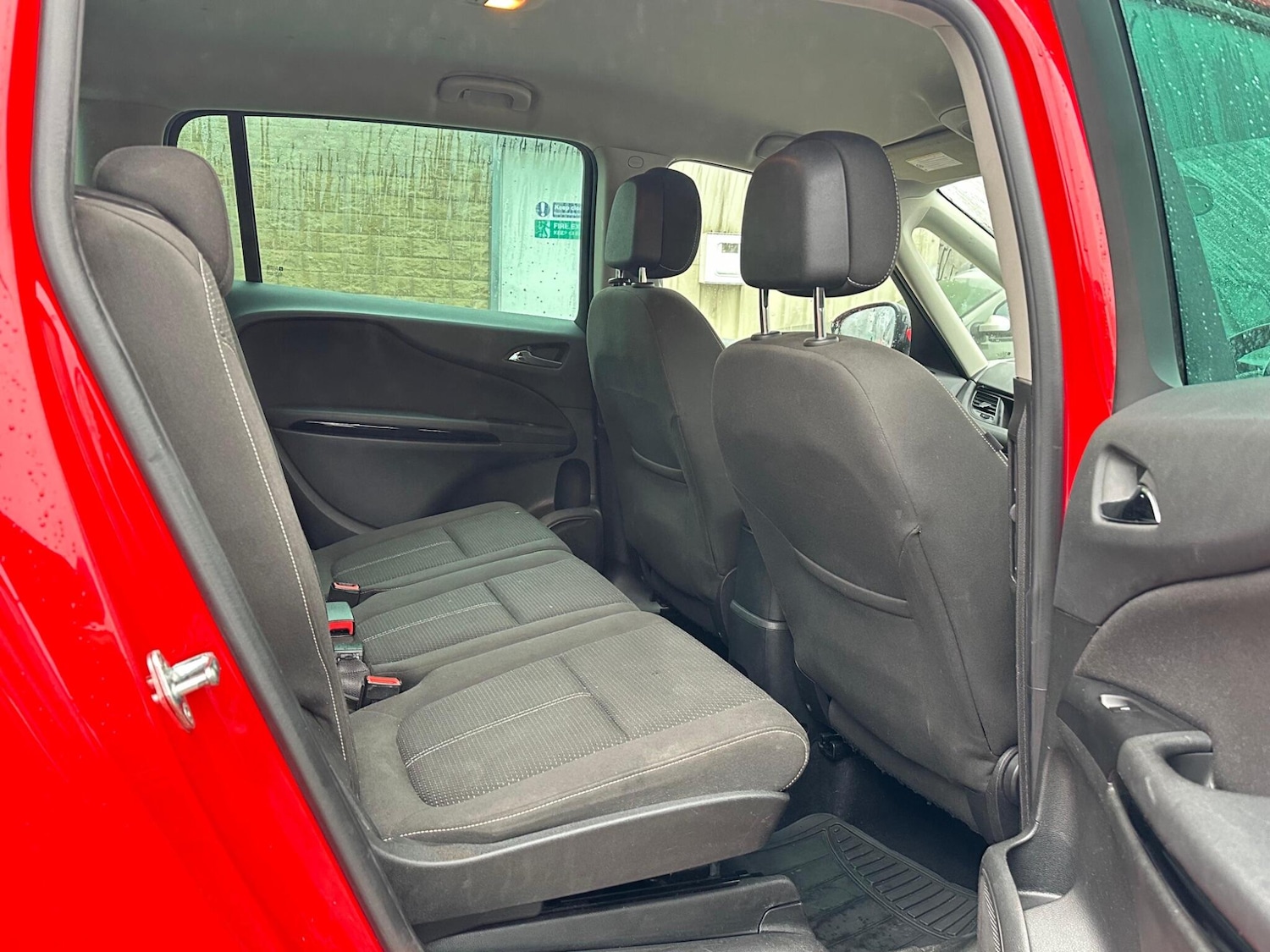 Used Vauxhall Zafira 2015 for sale - 77253636: Photo 11