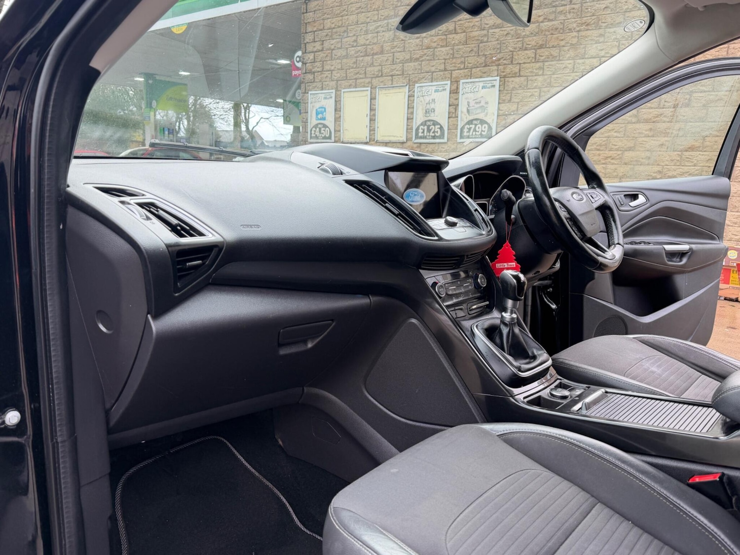 Used Ford Kuga 2017 for sale - 77376817: Photo 6