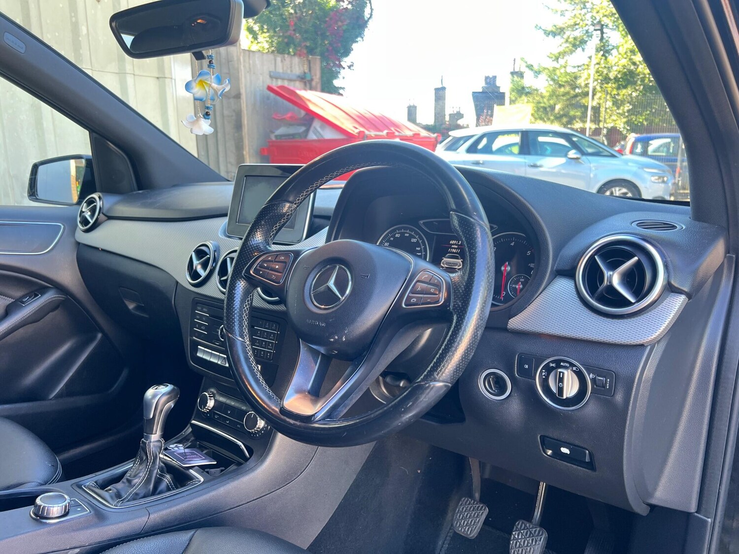 Used Mercedes-Benz B Class 2015 for sale - 76020378: Photo 6