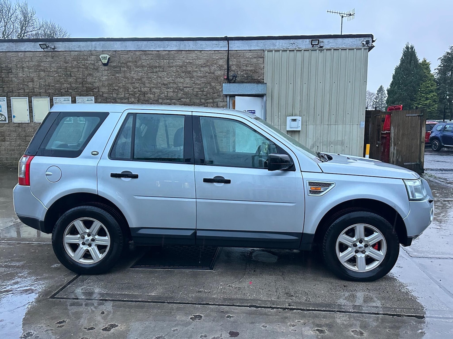 Used Land Rover Freelander 2 2007 for sale - 76584354: Photo 6