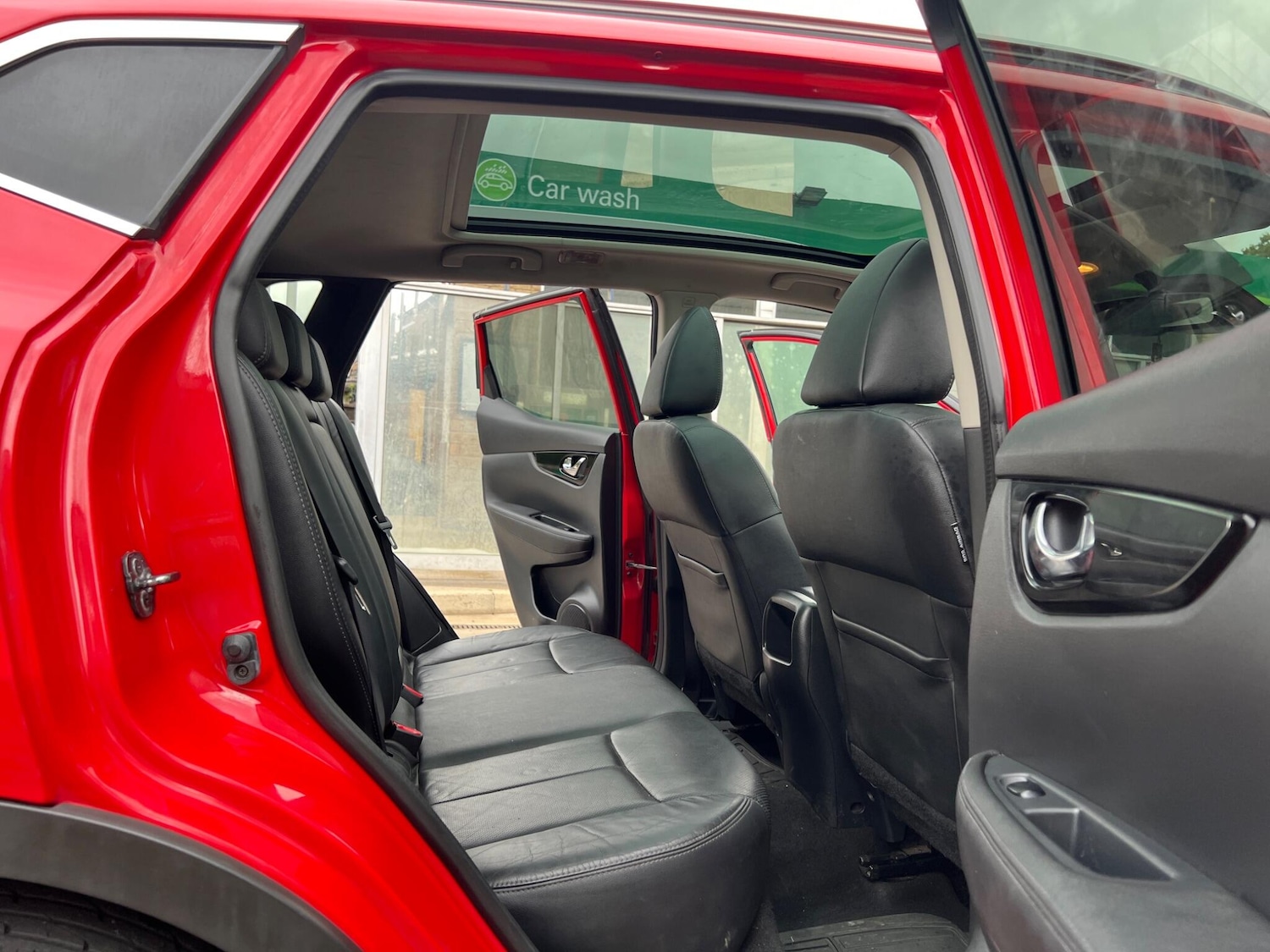 Used Nissan Qashqai 2014 for sale - 75978857: Photo 13