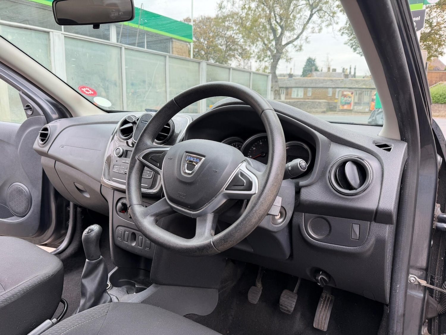 Used Dacia Sandero 2017 for sale - 76269942: Photo 10