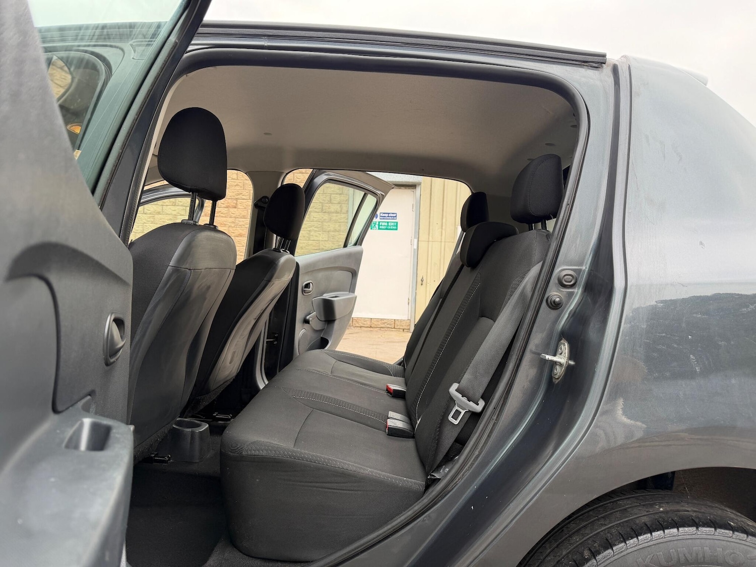 Used Dacia Sandero 2017 for sale - 76269942: Photo 13